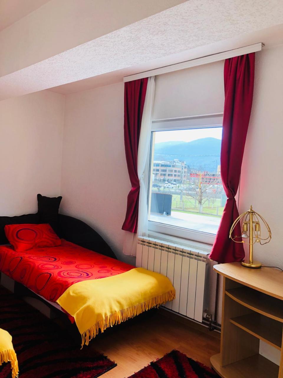Adella Appartamento Sarajevo Esterno foto